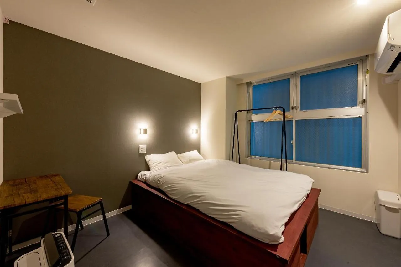 Plat Hostel Keikyu Minowa Forest Tokyo Japan